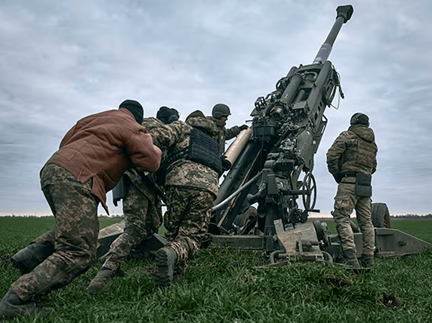 Advanced war weapons: Shaping the future of modern combat